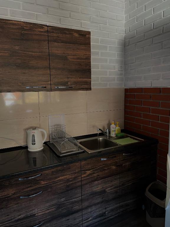 Kuchyň nebo kuchyňský kout v ubytování Yaremche House