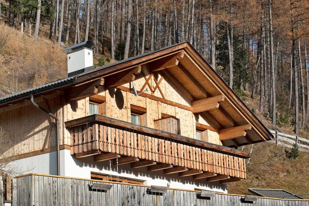 The building in which Az apartmant is located