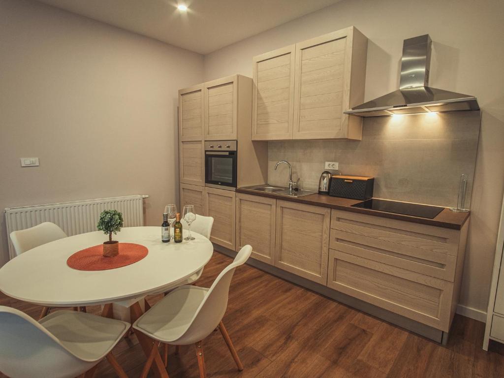 APARTMANI INFINITY - Appartamento Con Due Camere Da Letto