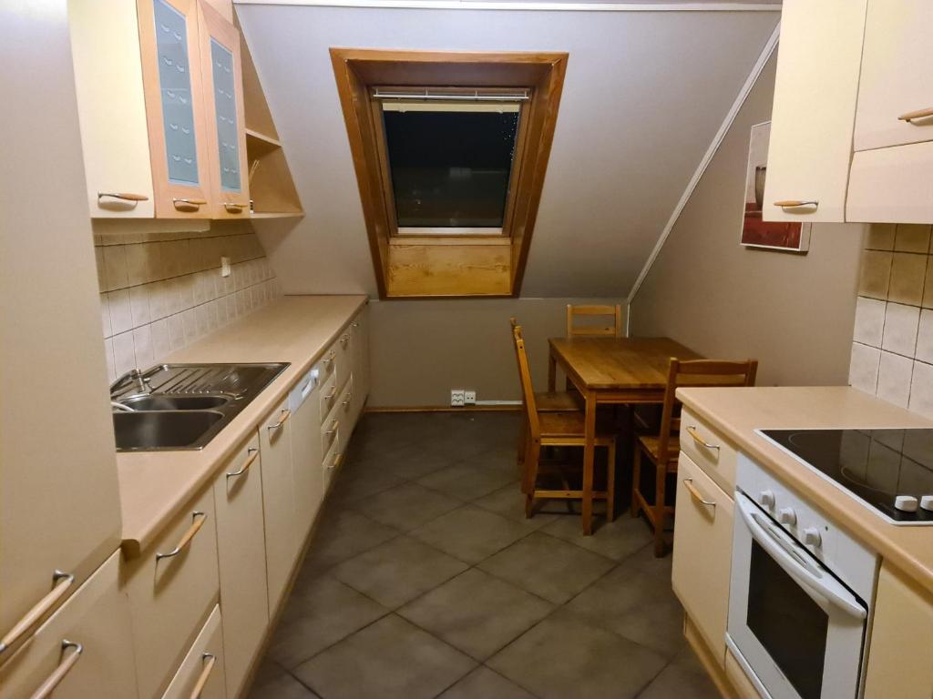 Kuchyň nebo kuchyňský kout v ubytování Skeisvang Gjestgiveri