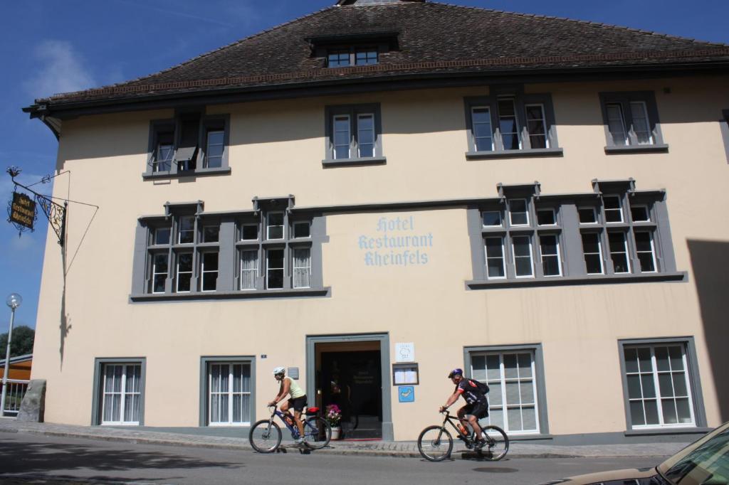 Jízda na kole v ubytování Hotel Rheinfels nebo okolí