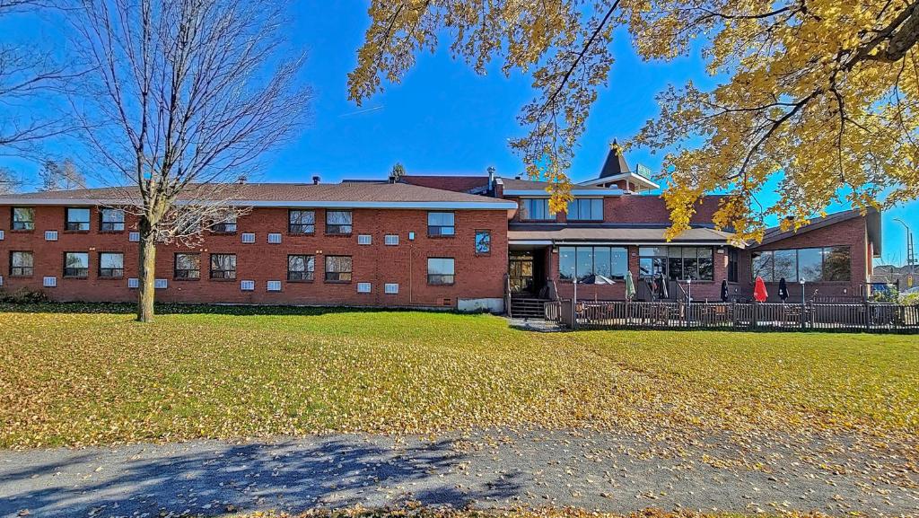 Quality Inn Arnprior