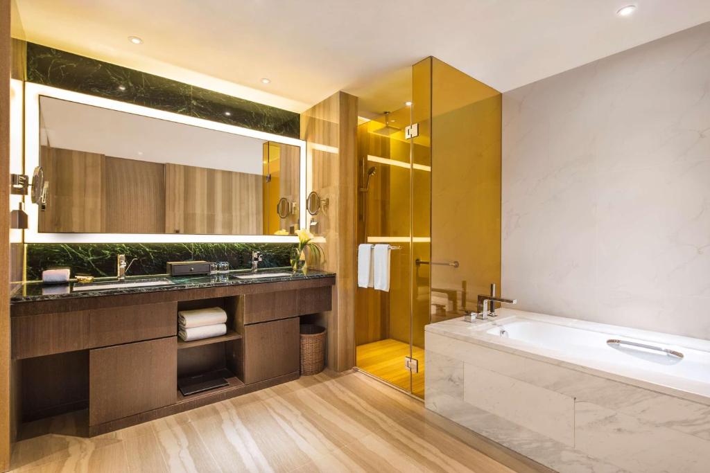 Koupelna v ubytování Radisson Blu Shanghai Pudong Jinqiao