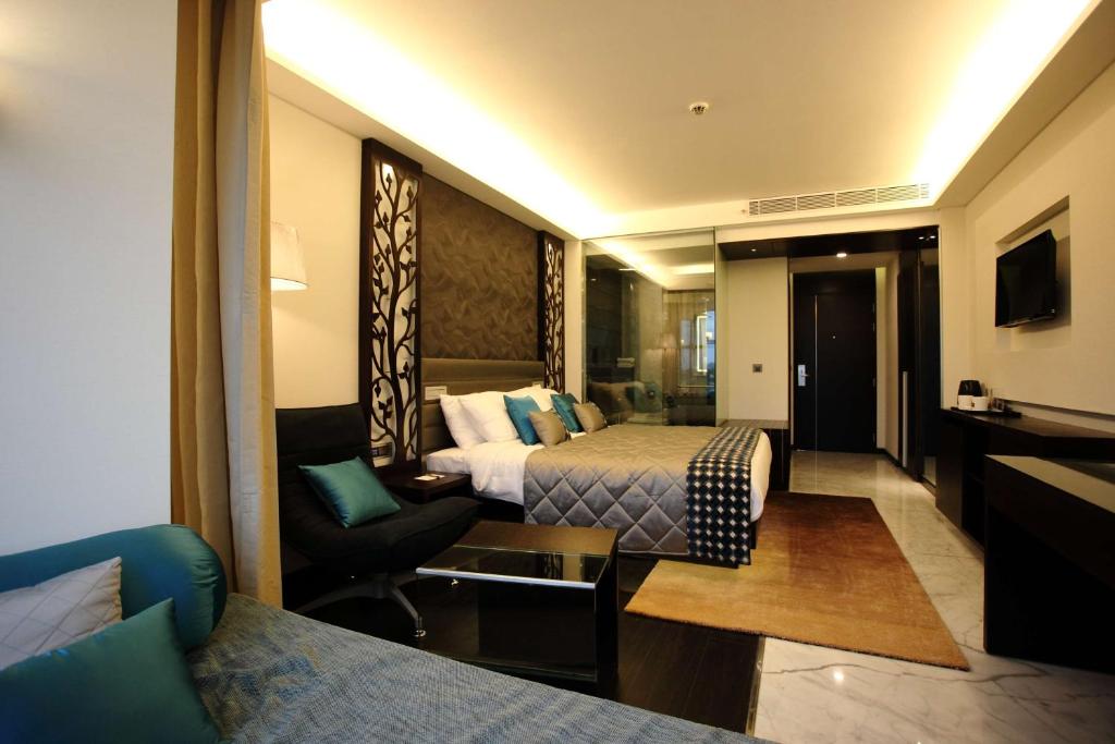 Country Inn & Suites By Radisson, Bengaluru Hebbal Road - Deluxe Room