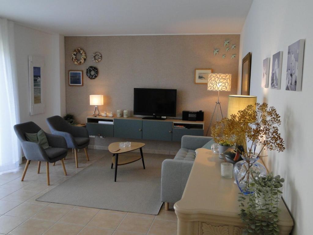 TV a/nebo společenská místnost v ubytování Apartment Vista Verde