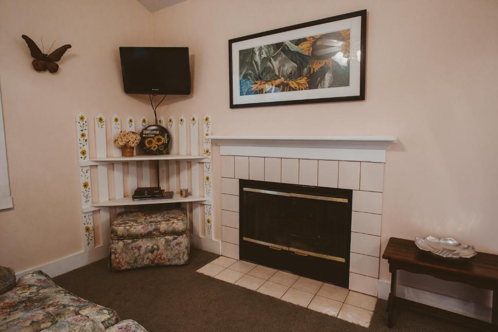 Garden Grove Inn Bed and Breakfast - Chambre Queen Avec Salle De Bain Spa