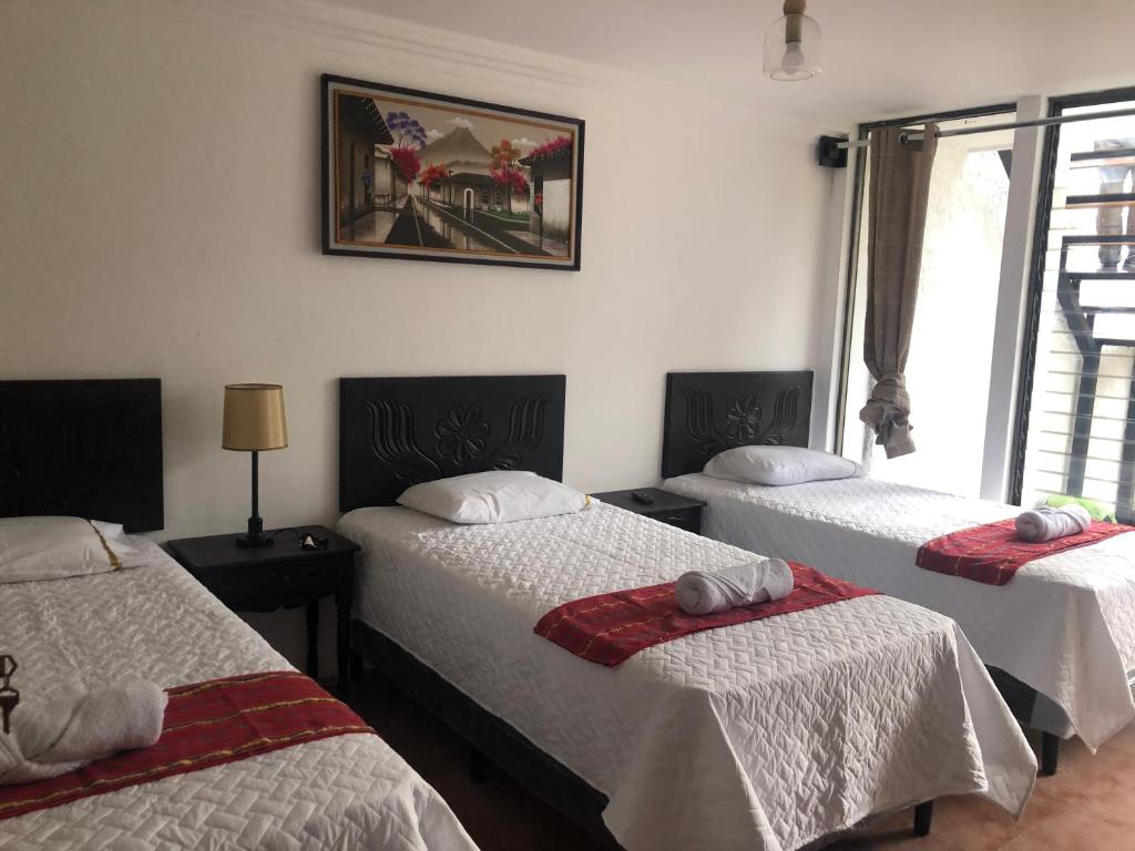 Hotel Mansion Del Rey - Aile Odası - Bahçe Manzaralı