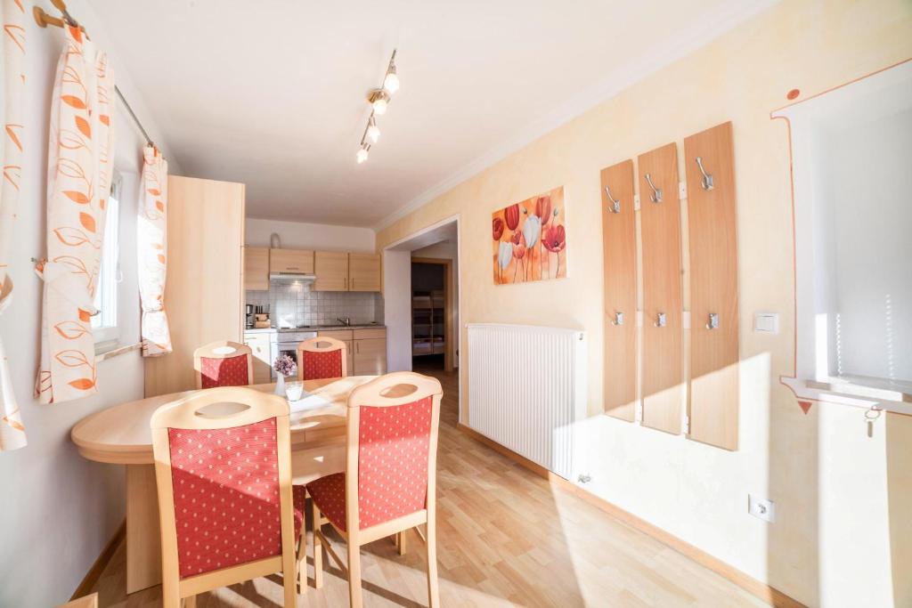Kuchyňa alebo kuchynka v ubytovaní Oberegghof Ferienwohnung Laugen