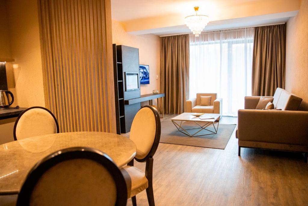 
Apartment with fireplace & Mountain View
