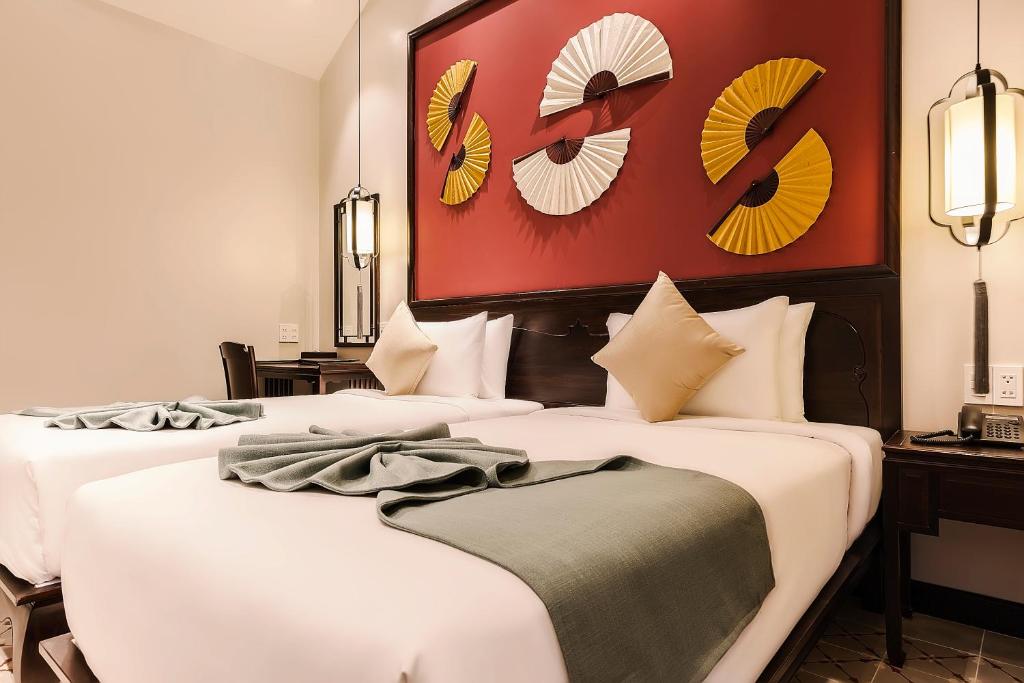 Phòng Deluxe 2 giường đơn với ban công