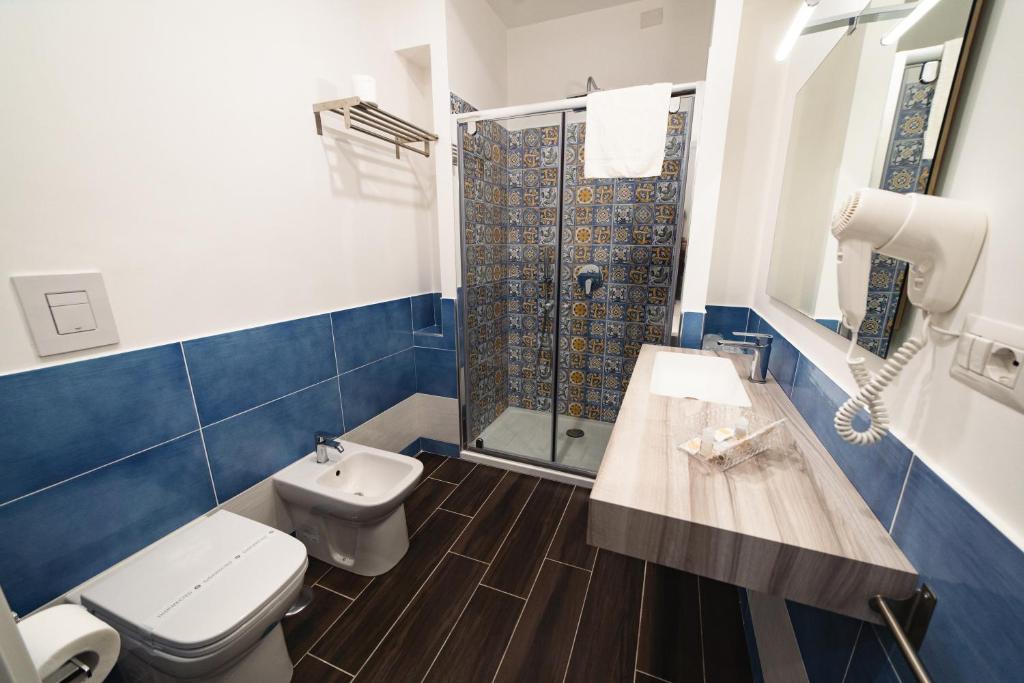 Koupelna v ubytování B&b Onda Napoli
