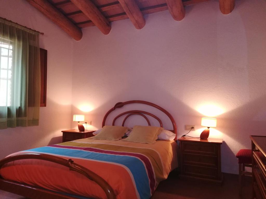 Postel nebo postele na pokoji v ubytování Apartamento en pleno Montseny Mas Romeu Turisme Rural