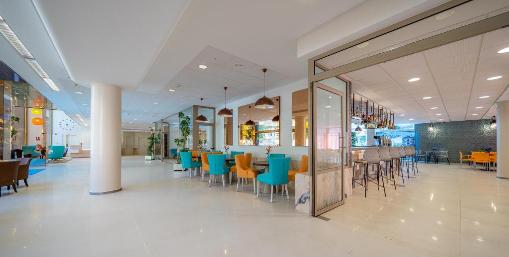 Restaurace v ubytování Hotel Blaumar