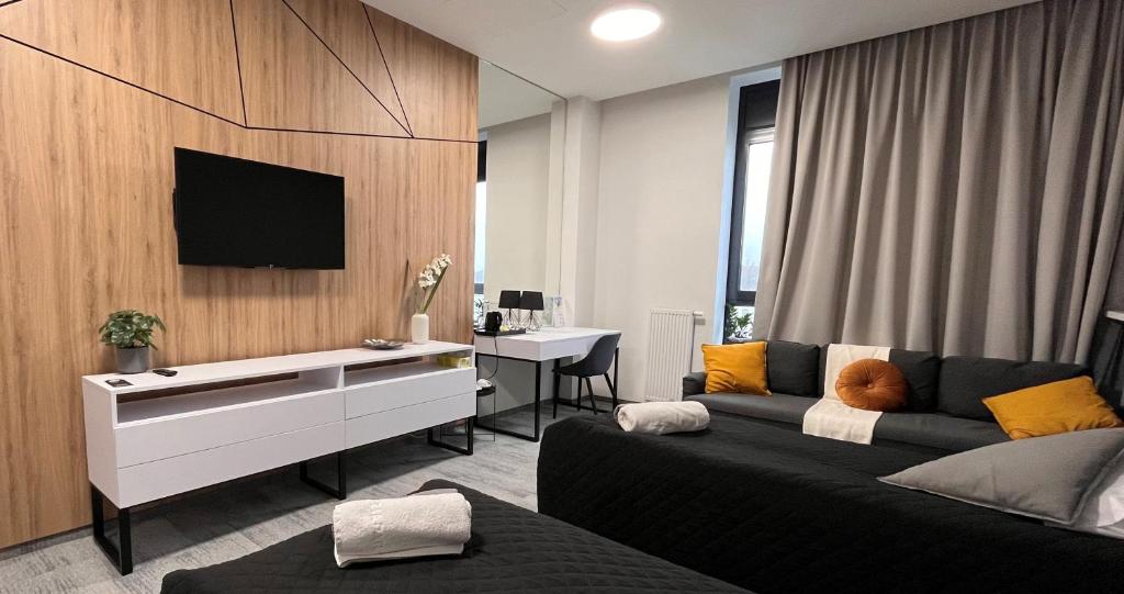 Kampus Vizja Park - Triple Room With Private Bathroom