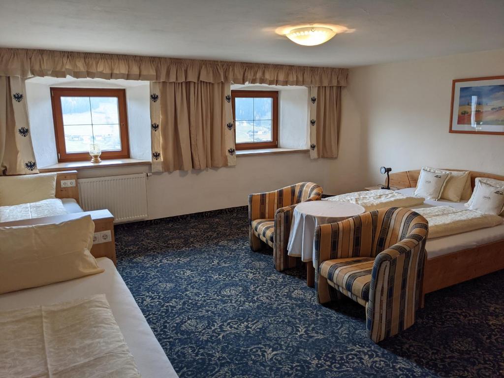 Postel nebo postele na pokoji v ubytování Jedlerhof