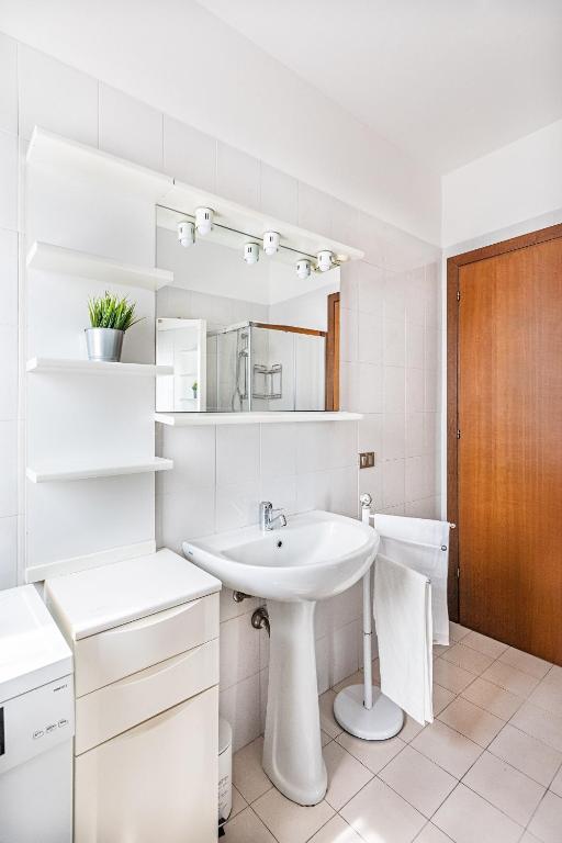 Le Primule F6 con piscina by Wonderful Italy
