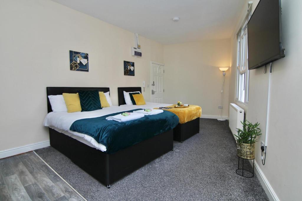 Cosy Studio 3 mins Walk To Coventry Cathedral - Housity