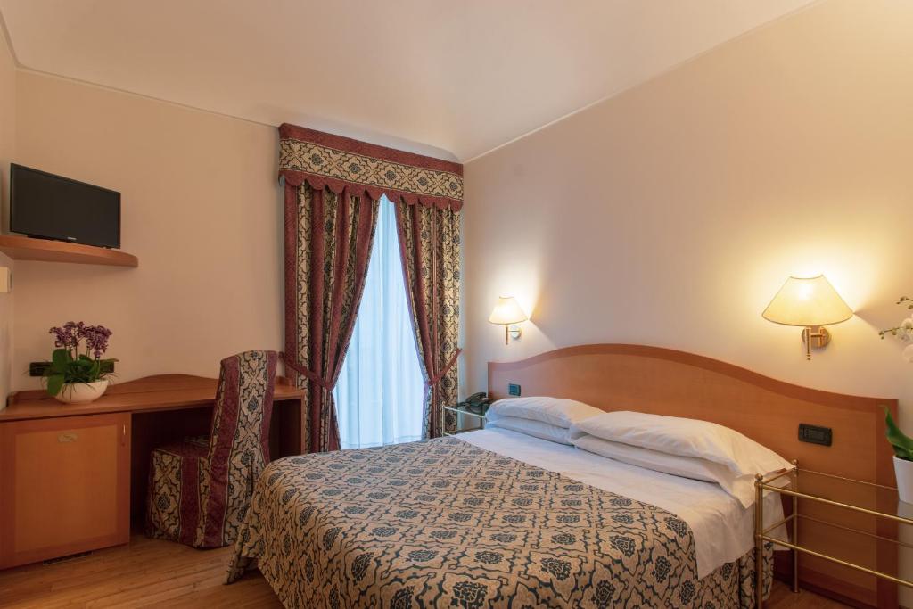 Hotel Bologna - Resim 38