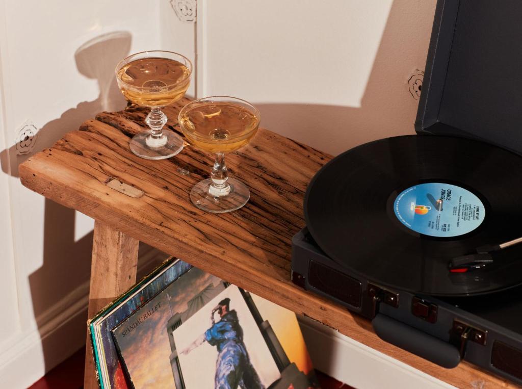 No 1 by GuestHouse, York - Resim 36