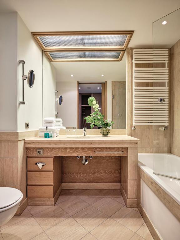 Koupelna v ubytování Hotel zur Post