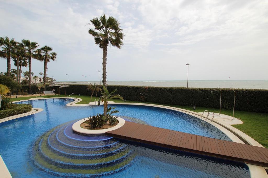 https://cf.bstatic.com/xdata/images/hotel/max1024x768/328990508.jpg?k=ebdeccef1c4c05c7e8cc0a793c0de1ddc31b6d3d1c28e5e50eb3099588473edf&o=&hp=1