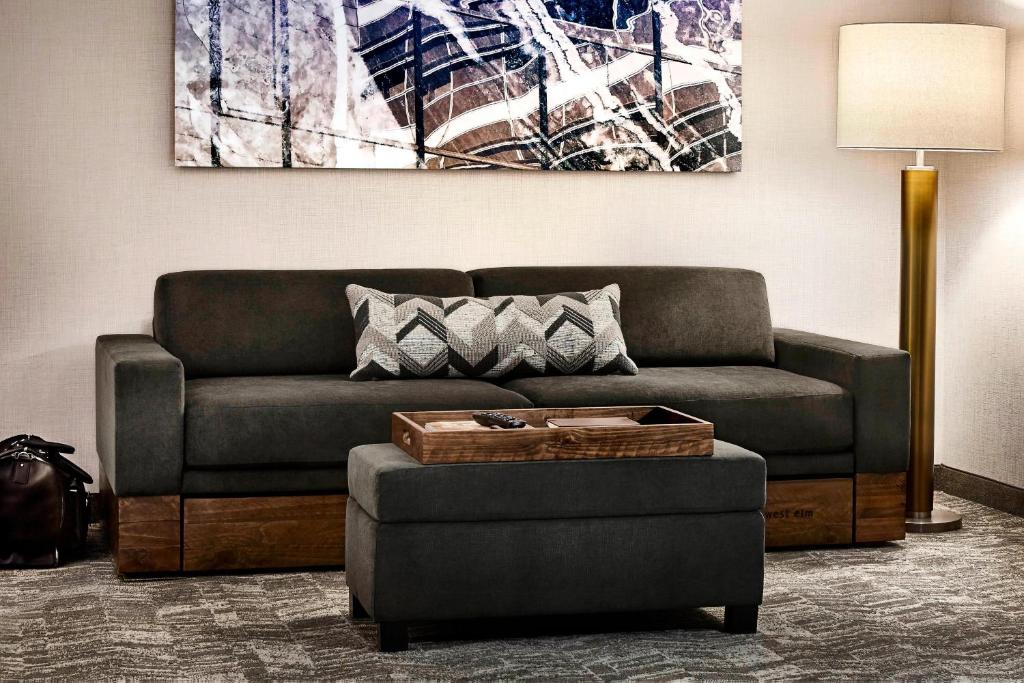Posezení v ubytování SpringHill Suites by Marriott Cottonwood