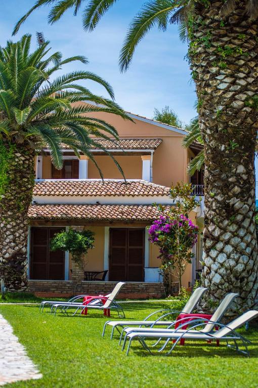 Vonkajšia záhrada v ubytovaní Folies Corfu Town Hotel Apartments