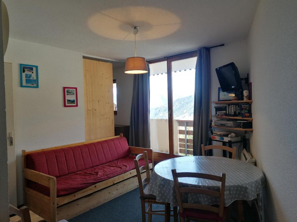 אזור ישיבה ב-Appartement Saint-François-Longchamp, 1 pièce, 4 personnes - FR-1-635-7