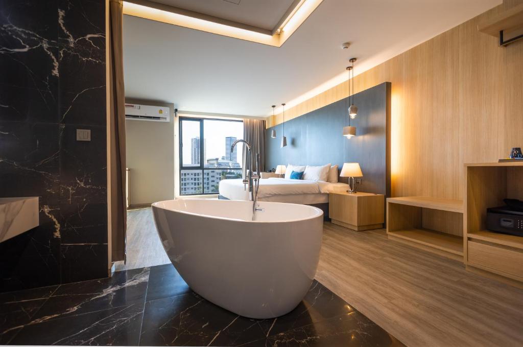 Koupelna v ubytování 56 Hotel