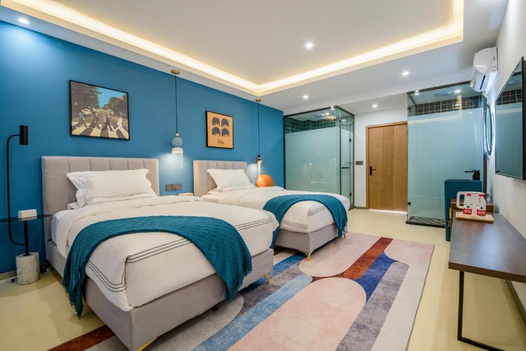 No Flowers Boutique Hostel - GF2标准双室（24小时接送服务）