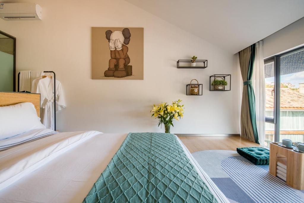 No Flowers Boutique Hostel - M65高级王室（24小时接送服务）