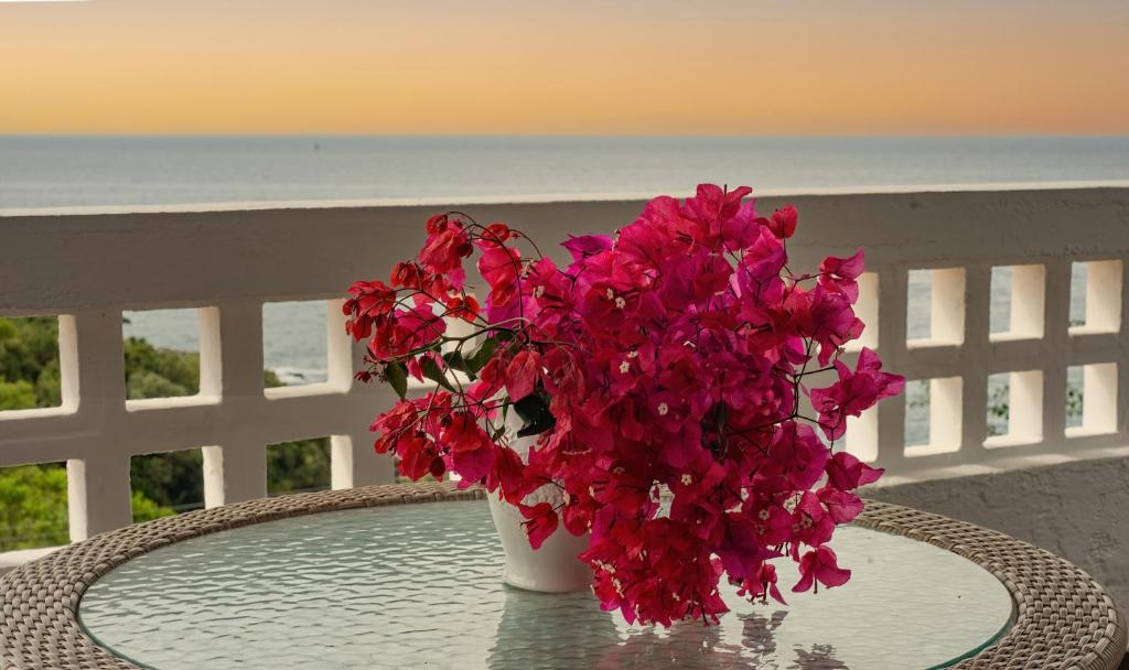 A balcony or terrace at Lns Vip Villas
