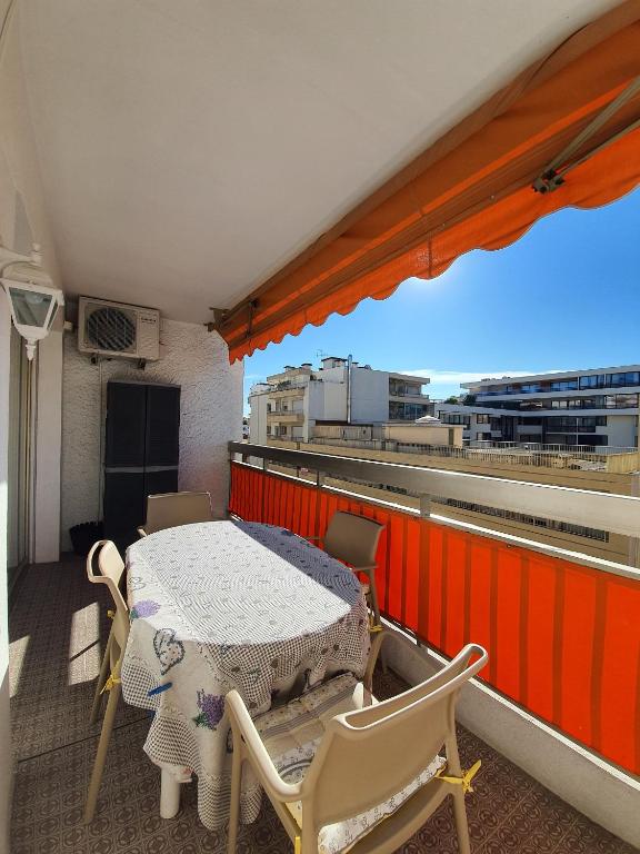 Kent studio by to Cannes, Cannes Updated 2023 Prices