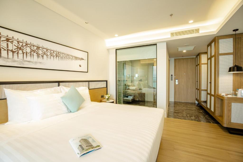 FLC City Hotel Beach Quy Nhon - 1
