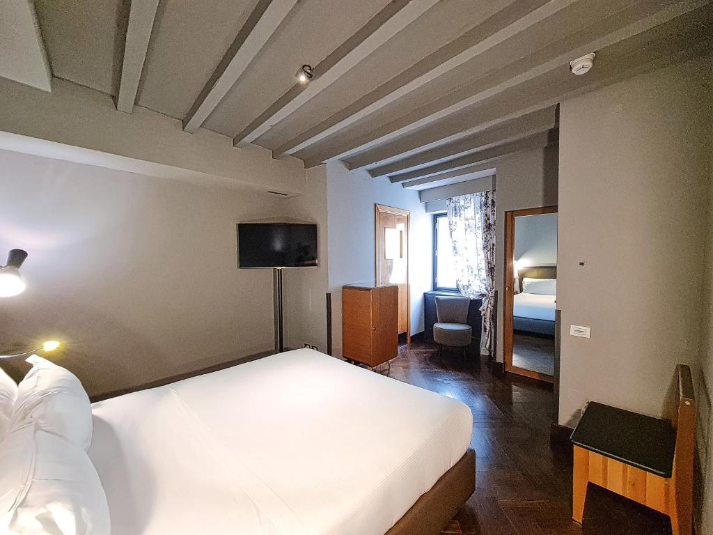 Hotel Garibaldi Blu - WTB Hotels - Resim 31