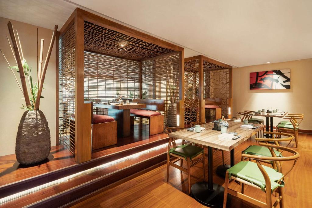 Fotografie z fotogalerie ubytování Edsa Shangri-La, Manila v destinaci Manila