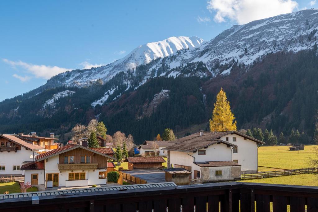 Ferienwohnungen Hirschen - Apartamento De Dos Dormitorios Con Balcón