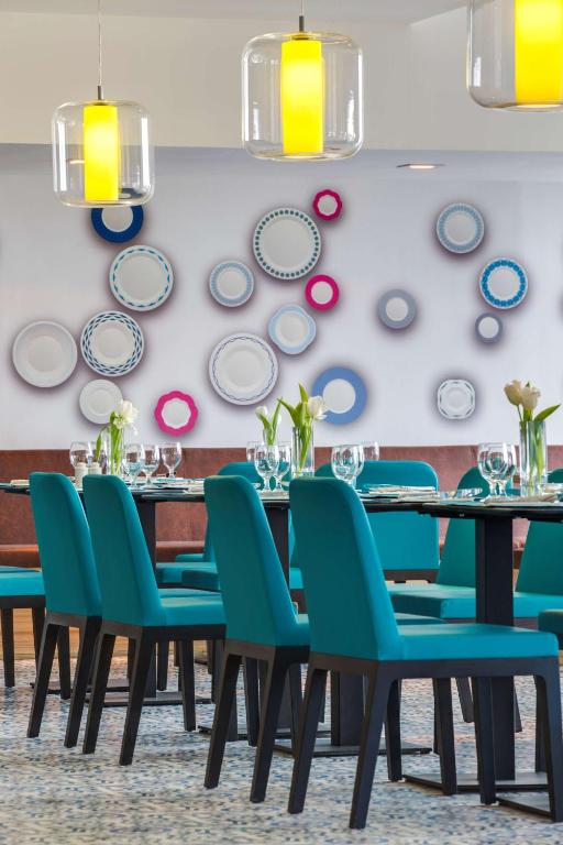 Posezení v ubytování Park Inn by Radisson Dammam