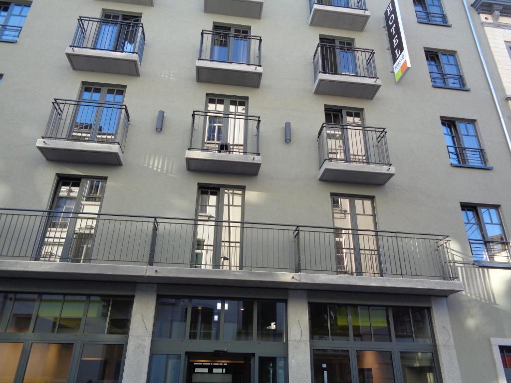 Budova, kde se hostel nachází