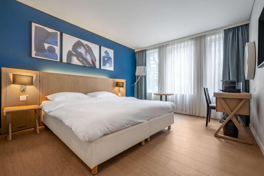 Park Inn by Radisson Antwerp City Centre - Resim 16