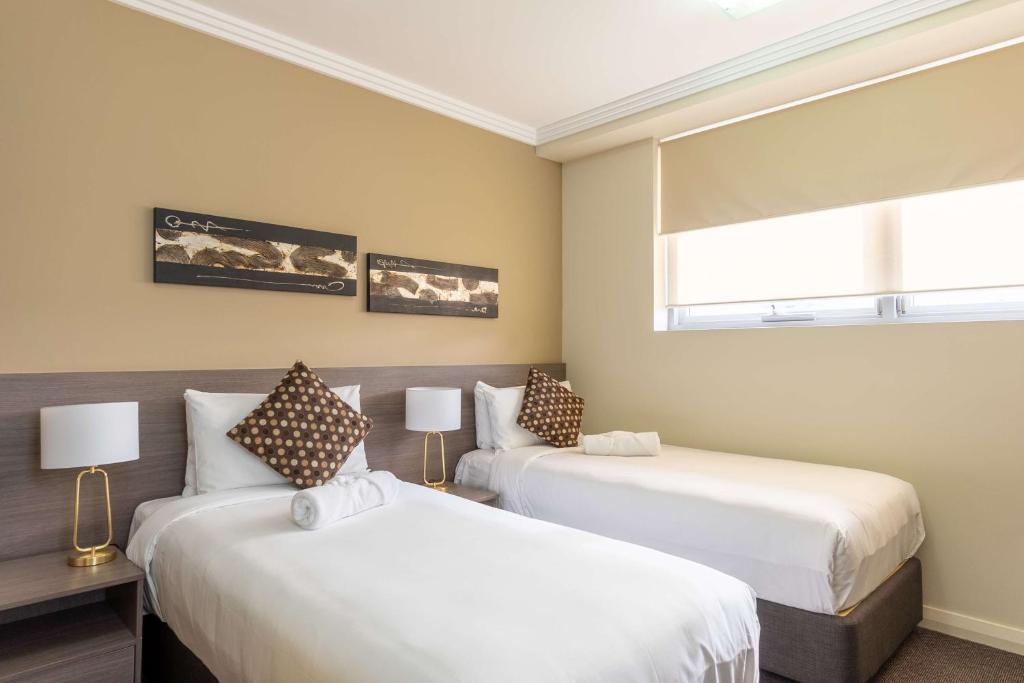 Best Western Plus Camperdown Suites - Resim 18