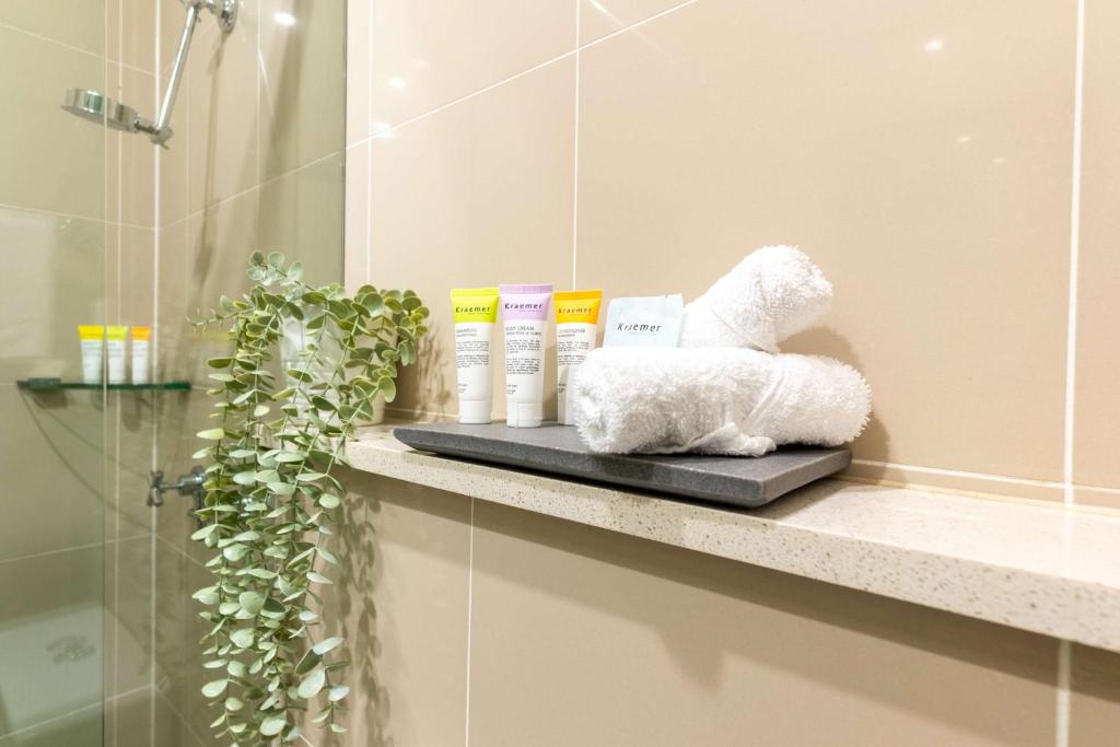 Best Western Plus Camperdown Suites - Resim 37