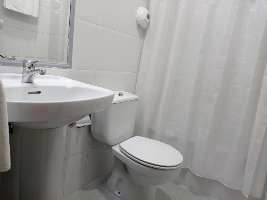 Hotel Los Robles - Standard Apartment