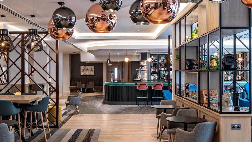 Holiday Inn London-Shepperton by IHG photo