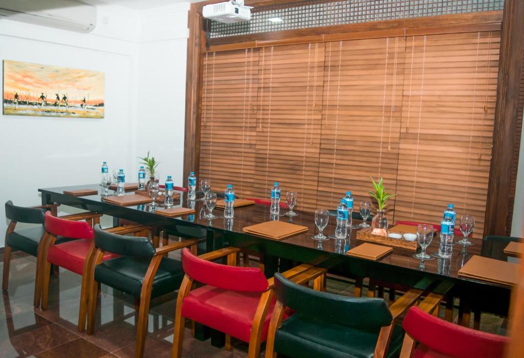 Restaurace v ubytování Tarshish Villa - Colombo