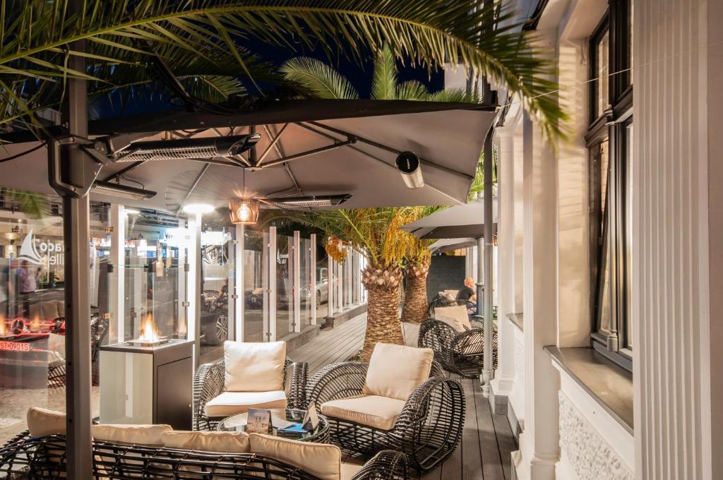 Posedenie v ubytovaní Monaco Ville Wellness