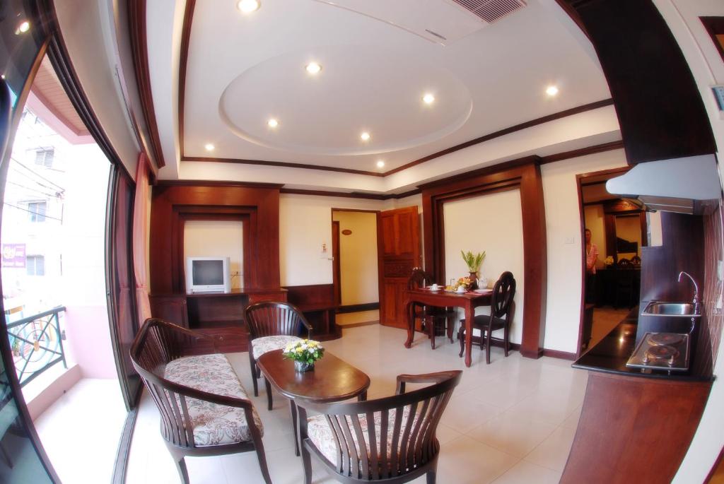 Posezení v ubytování Golden Villa Pattaya