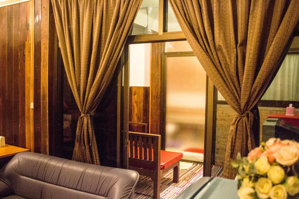 Boutique House Nipha - Deluxe Family Room