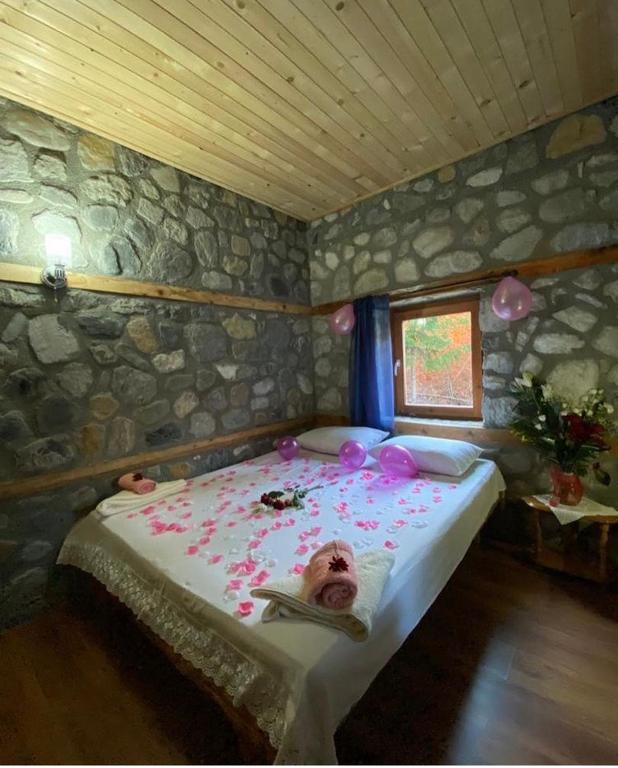 Guest house Hyrmet Demushi - Habitación Doble Con Vista A La Montaña