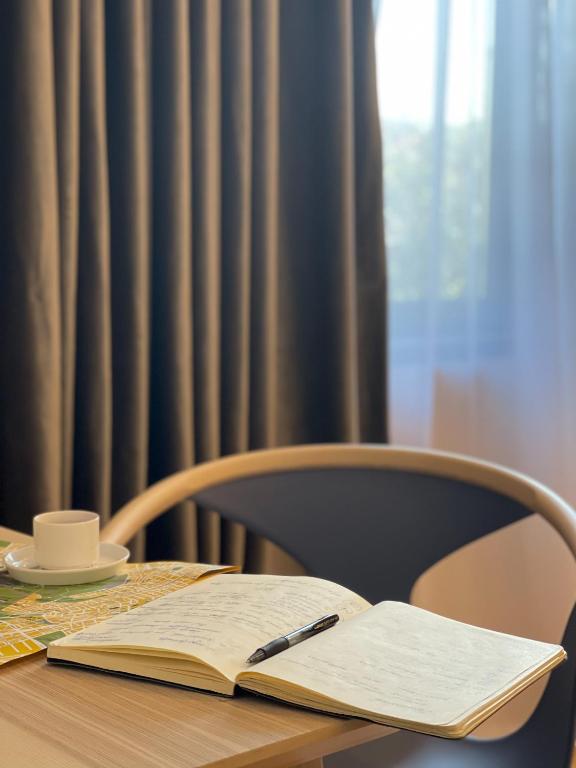 L'Avventura Athens - Resim 33